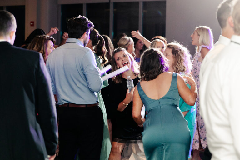 Fanara Photography
@fanaraphotography
fanaraphotography.com