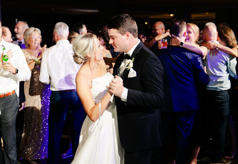 Fanara Photography
@fanaraphotography
fanaraphotography.com