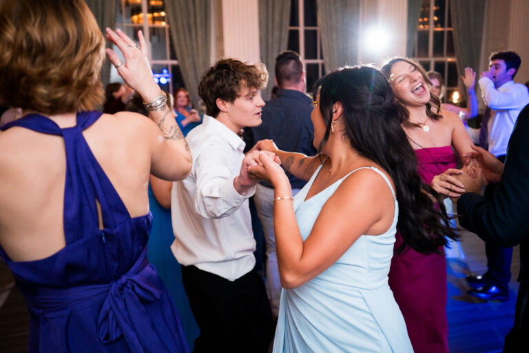 Sarah Corbett Photography
@sarahcorbettphoto
sarahcorbettphotography.com